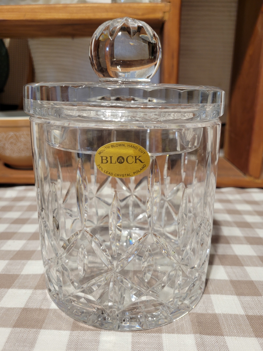 Block LeadedCrystal Covered Jar with Decorative Cut Pattern